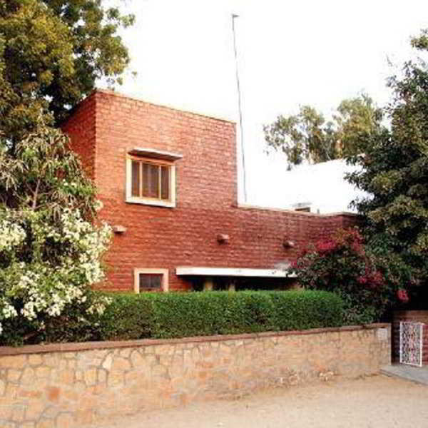 Indrashan Homestay General view