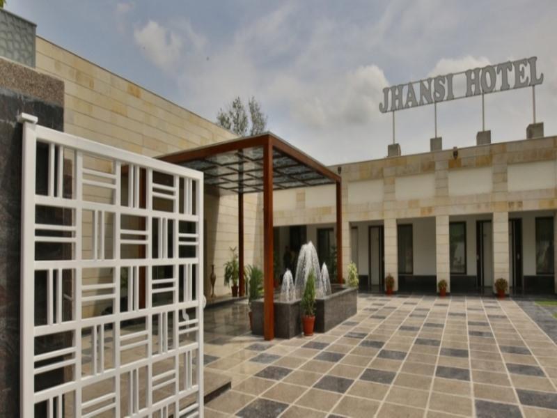 Jhansi Hotel 