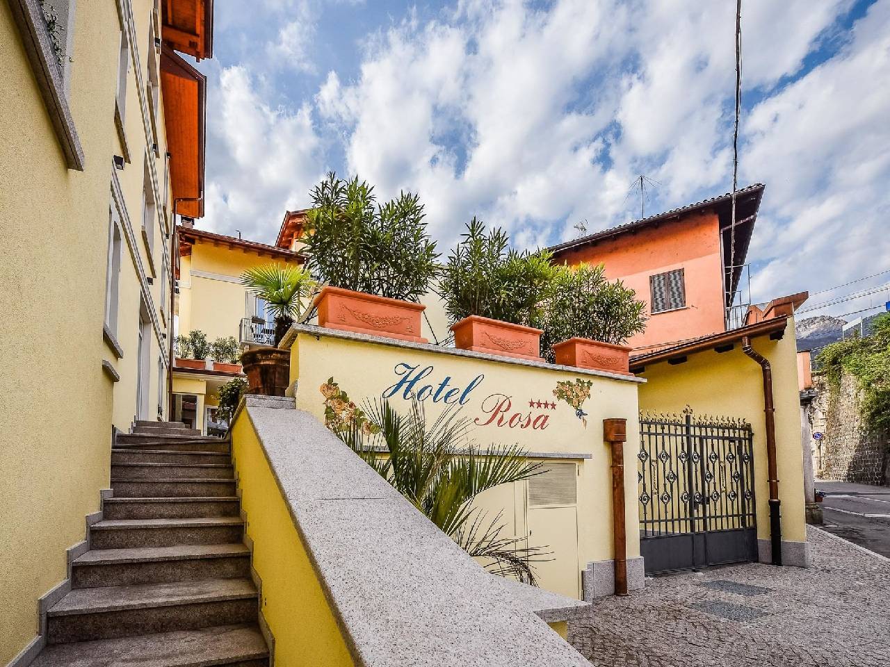 Hotel Rosa 