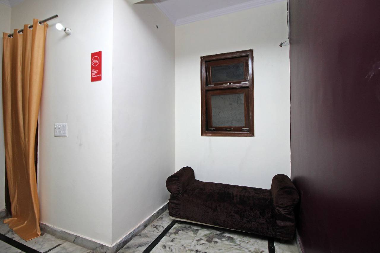 Oyo 9192 Hotel Raghav Residency 