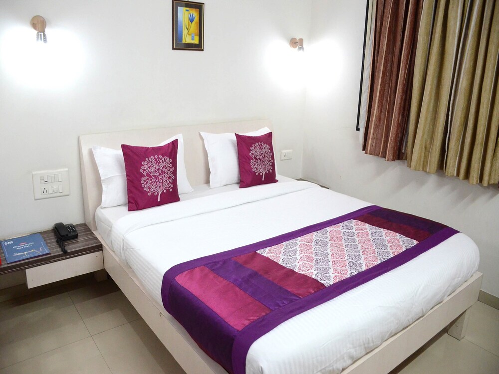 Oyo 4018 Hotel Grand Ashwin Featured Image