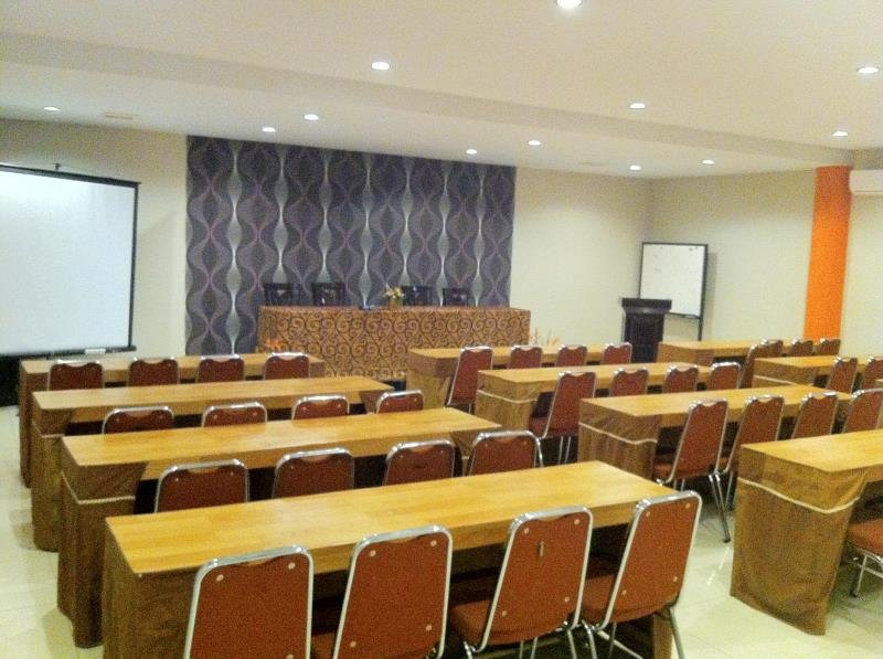 Hotel New Rachmat 