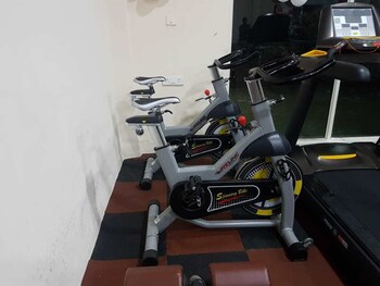Eon The Ecotel (اون  اكوتل) Sports Facility