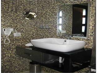 The Grand Hotel Bizzotel 