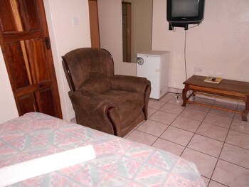 Comfort Corner Guesthouse Guestroom