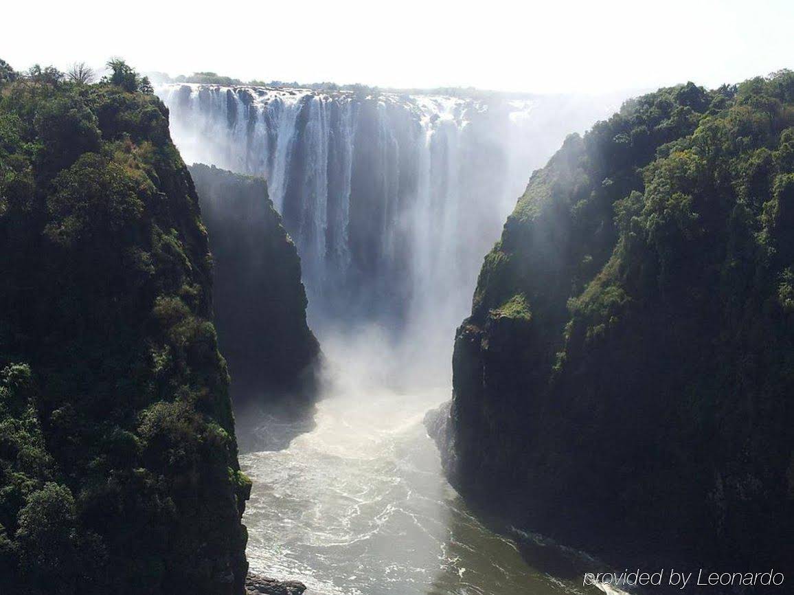 Courtyard Victoria Falls 