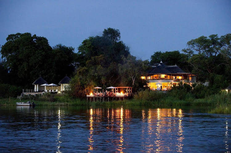 Sanctuary Sussi And Chuma 