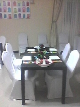 Royal Olympia Lodges And Safaris Dining