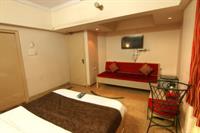 Oyo Rooms Goregaon East Station 