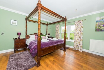Maple Cottage Fife Guestroom