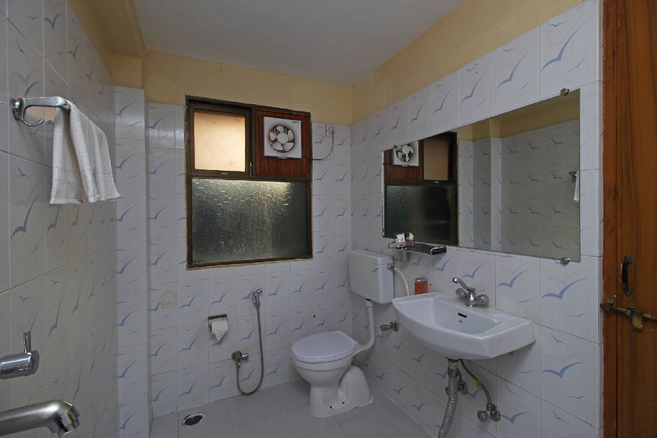 Oyo 4021 Krishnalila Regency (اویو ۴۰۲۱ كریشنالیلا ریجنسی) 