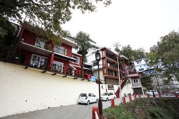 Hotel Emerald Heights 