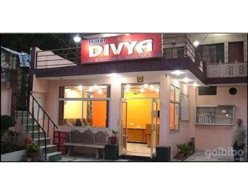 Hotel Divya 