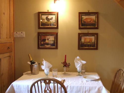 The Coach House Self Catering Apartment ( كواچ هاوس سلف كاترینگ آپارتمان) 