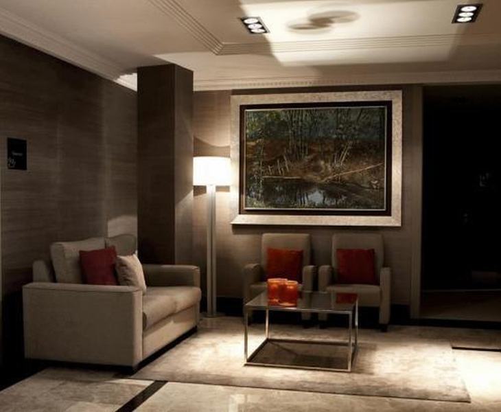Room Hotel Lobby