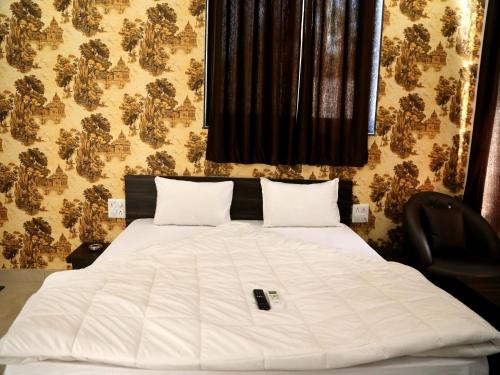 Hotel Shaktideep & Restaurant 