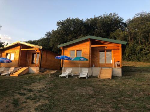 Casa Mila Bungalows 