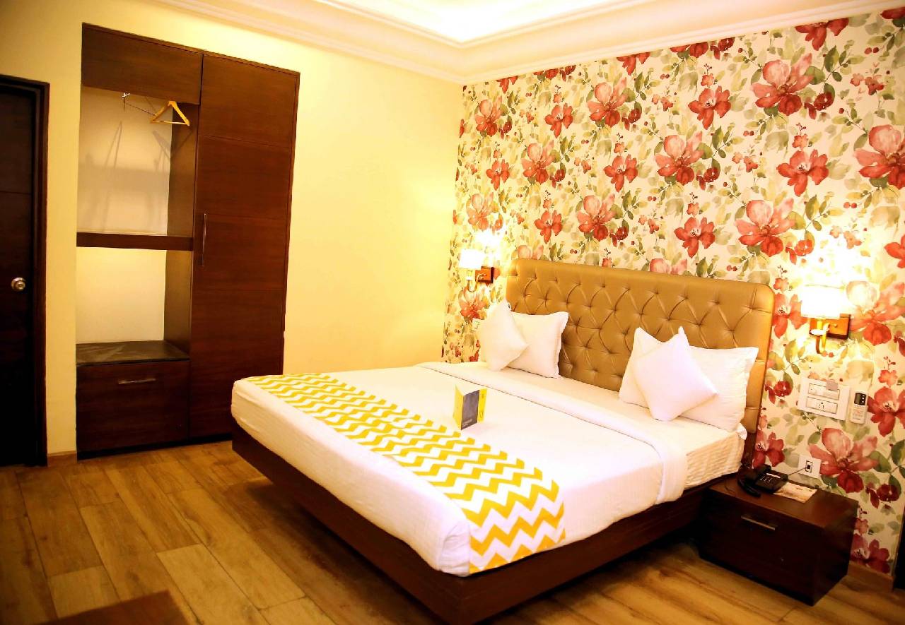 Fabhotel Royal Plaza Zirakpur 