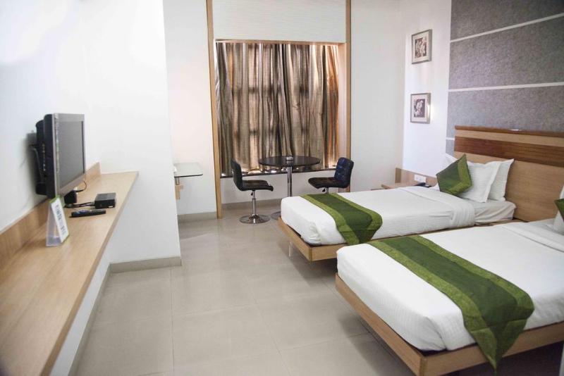 Treebo Admiral Suites Room