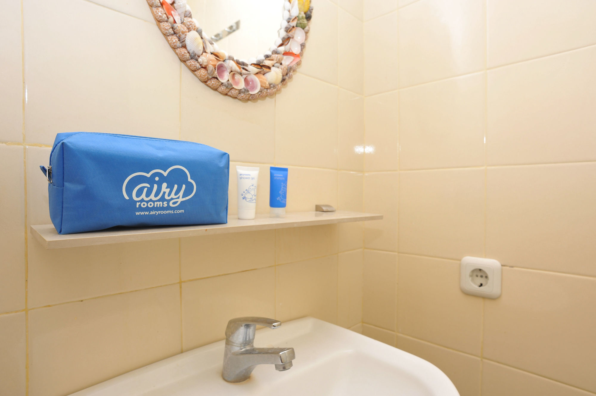 Airy Renon Tukad Badung Dua Puluh Satu Blok C 9 Bali 