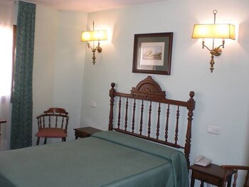 Unike Hospedería El Pilar Guestroom