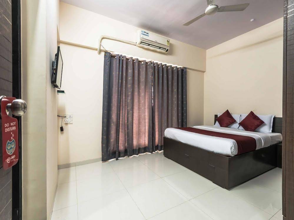 Oyo Apartments Bkc Kalanagar 