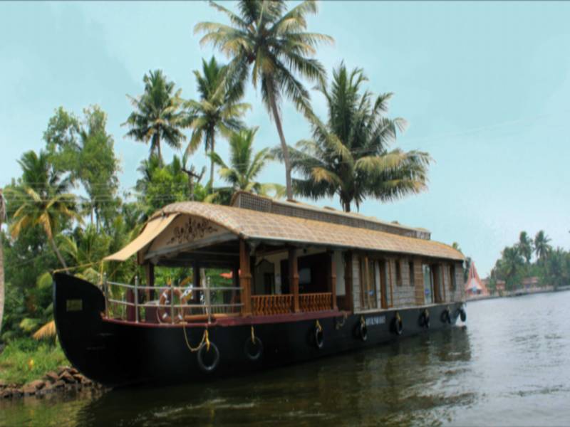 Genesis Houseboat 