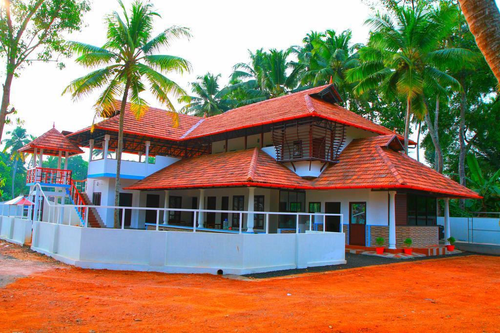 Chaandhni Lakeview 