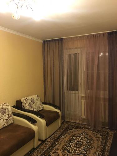 Apartment On Dekabristov 87 
