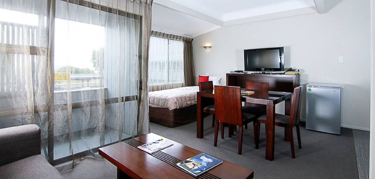 Apollo Hotel Rotorua (آپولو هتل روتوروا) 