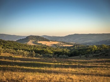 Villa Fonteintanata (ویلا فونتینتاناتا) Land View from Property
