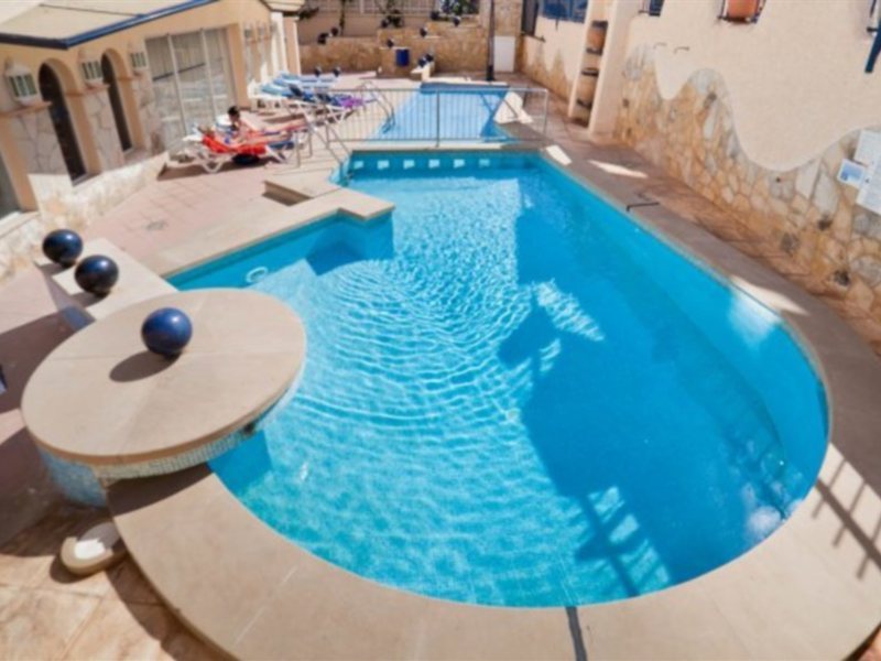 Atzaro Apartamentos 