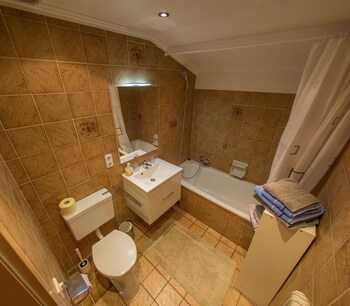 Alpenappartements Bathroom