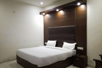 Sun Village Featured Image