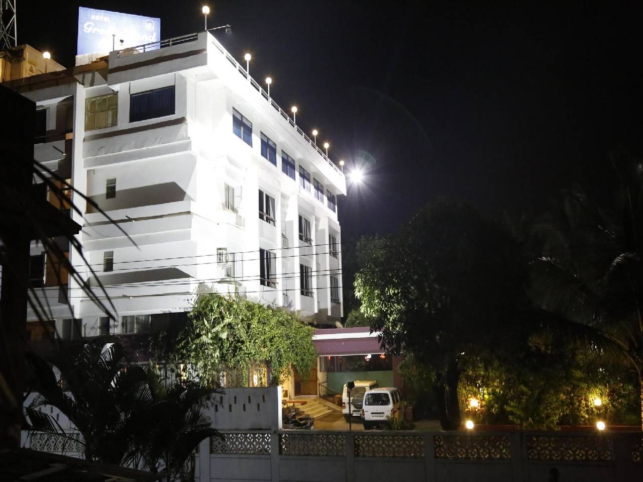 Oyo Rooms Old Pune Bangalore Road Kolhapur 