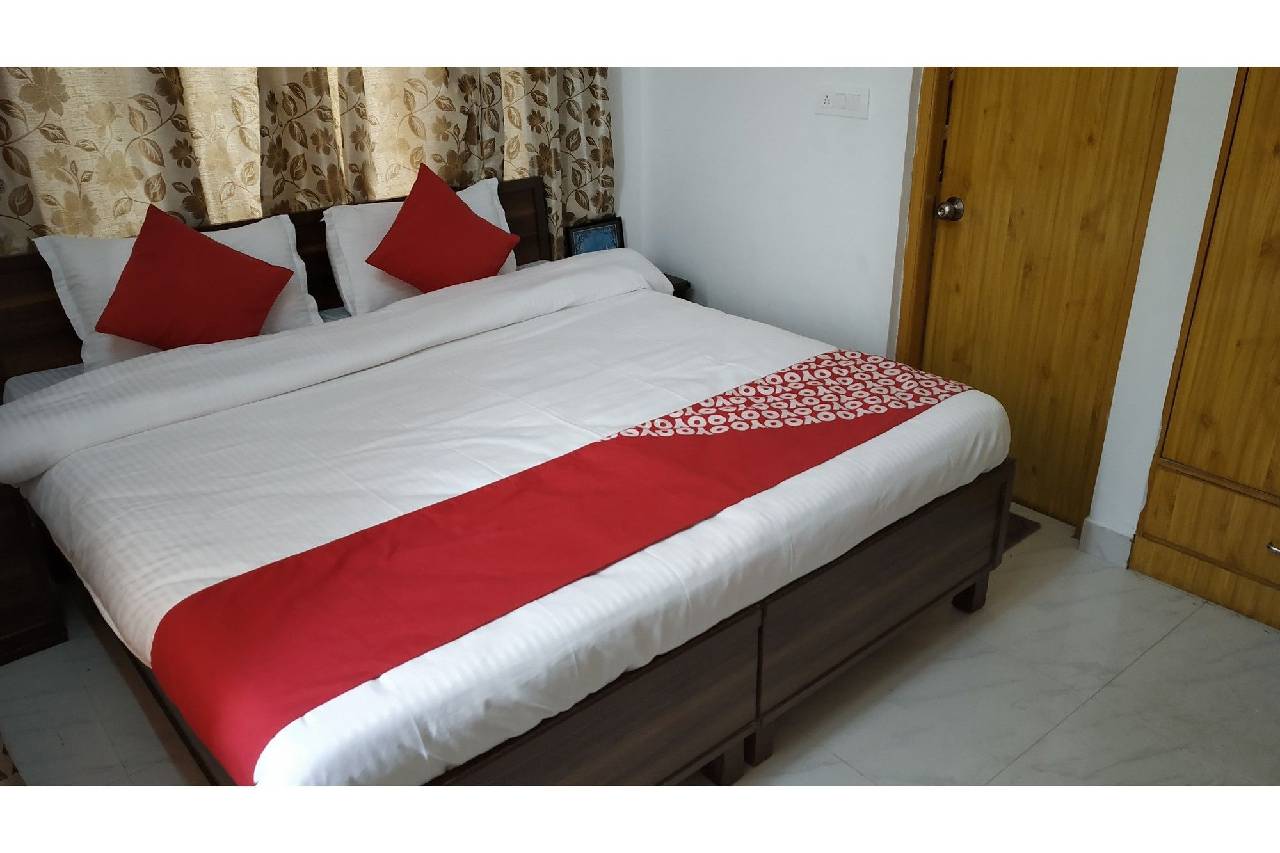Oyo 23696 Hotel Sai Vihar 