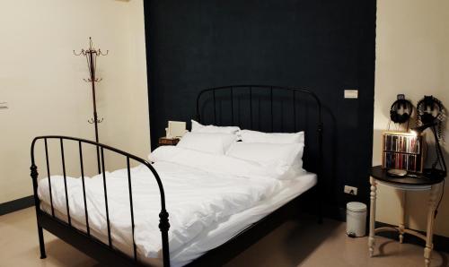 Sunday Park Hostel 