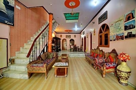 Hotel Rashmi 