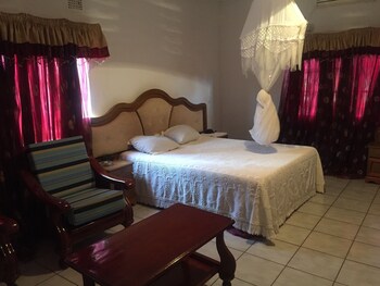 Kana Guest House Guestroom