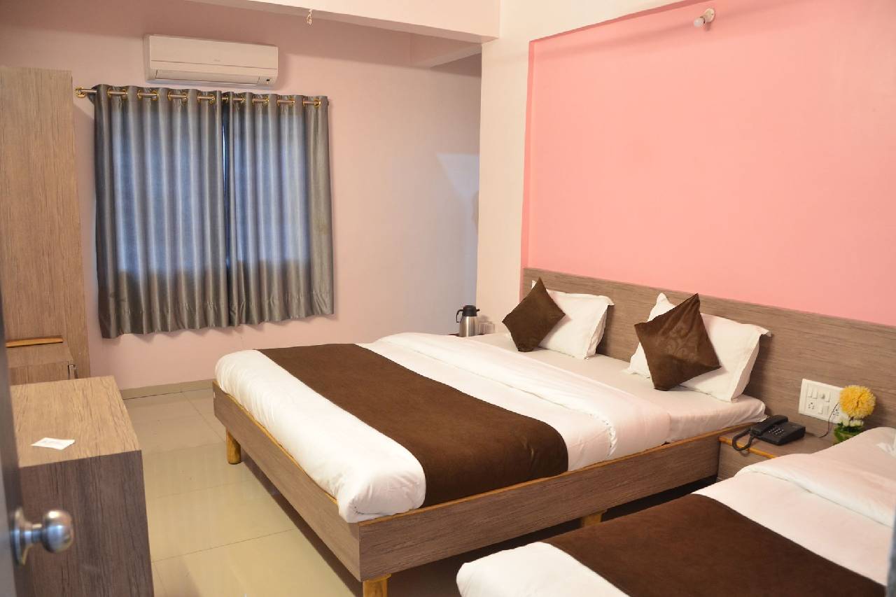 Oyo 9920 Hotel Aurangabad Regency 