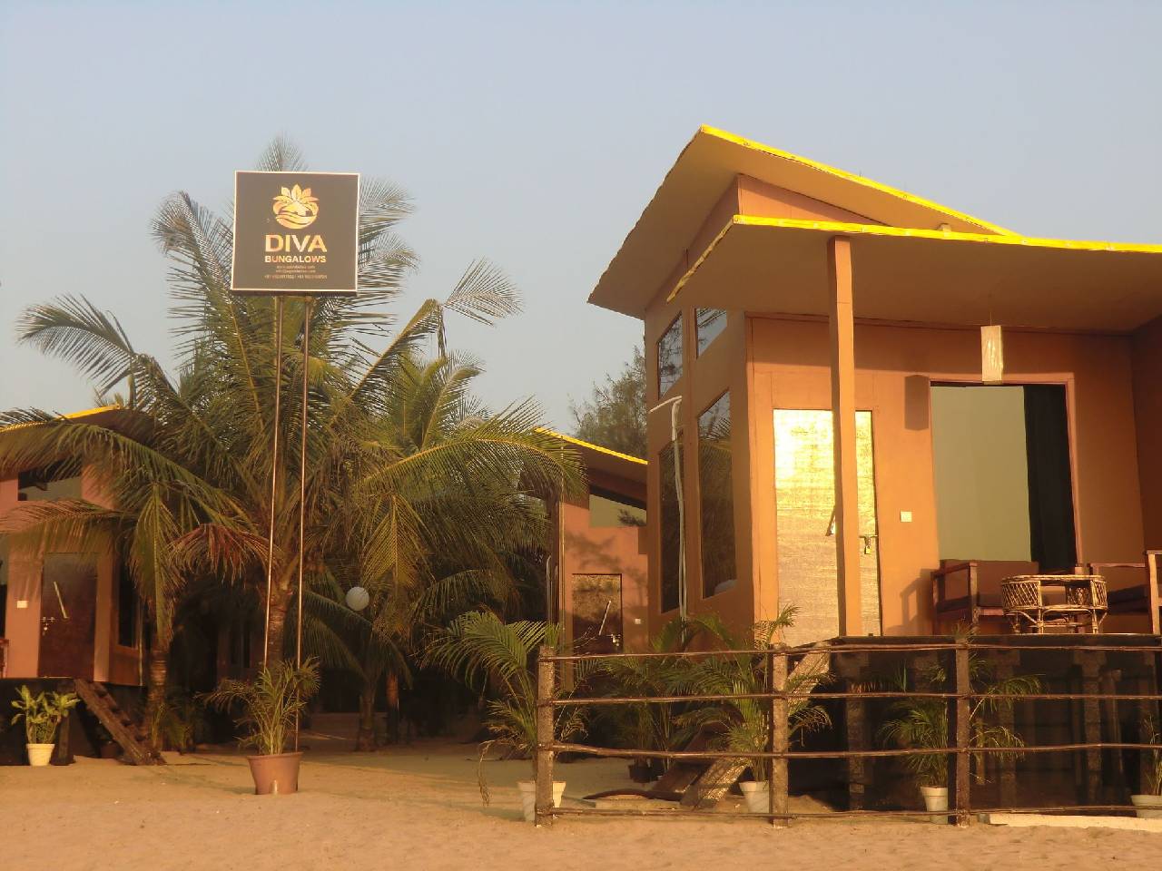 Diva Bungalows 