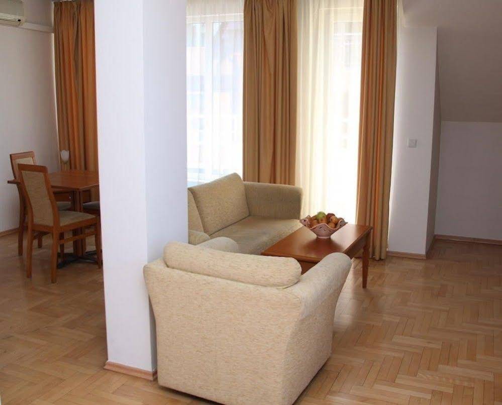 Dunav Apartment House 