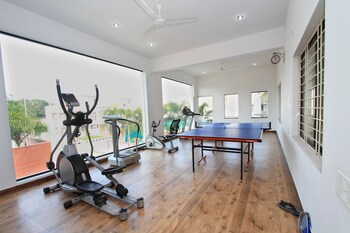Oyo 10865 Heritage Shelters Resort Fitness Studio