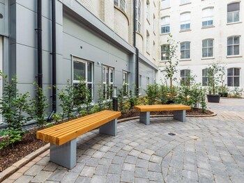 John Bell House Campus Accommodation Courtyard