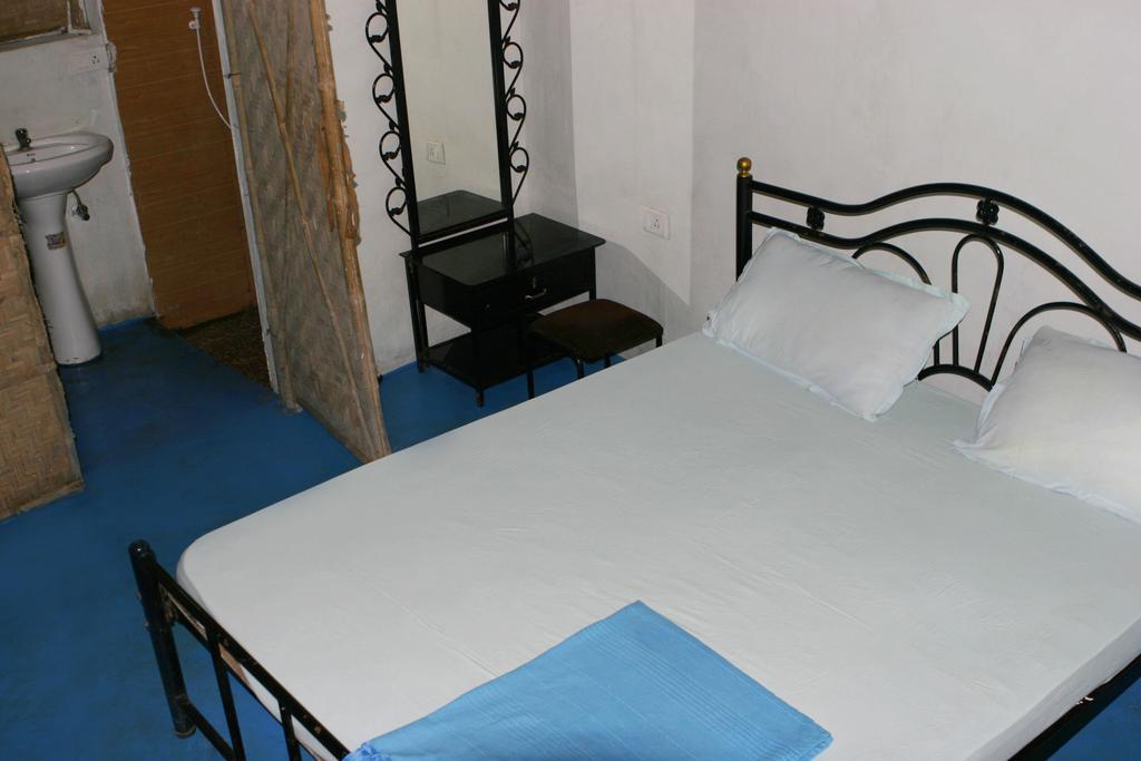 Rudra Holidays Guest House 