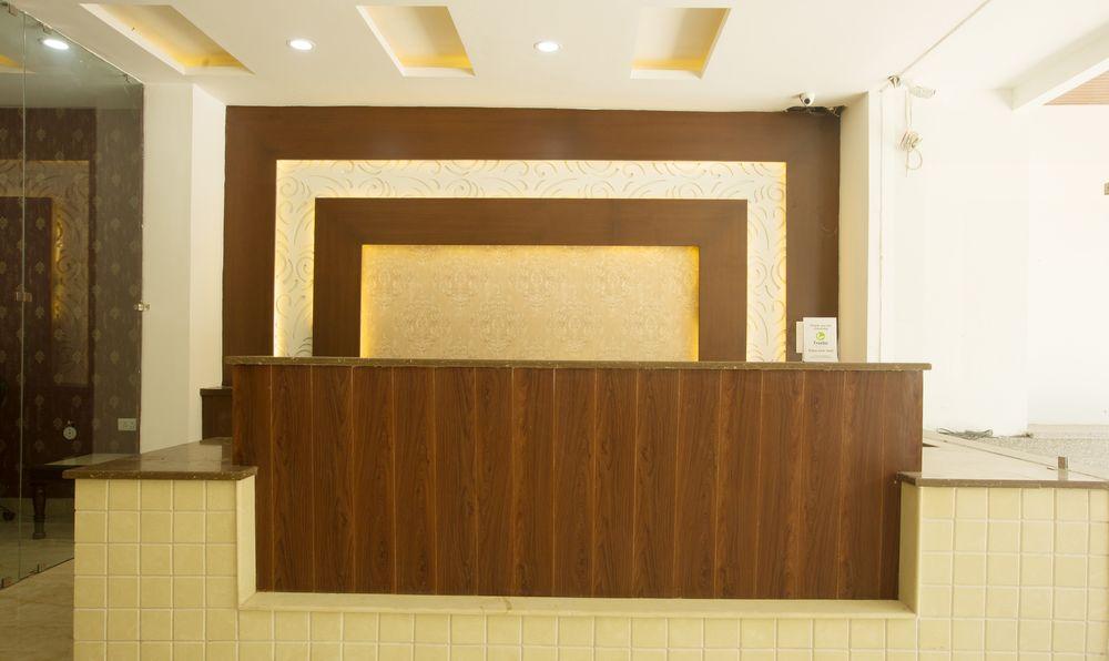 Vibhav Grand 