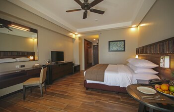 Two Seasons Coron Bayside Hotel (توو سیزنس كورون بیسید هتل) Guestroom