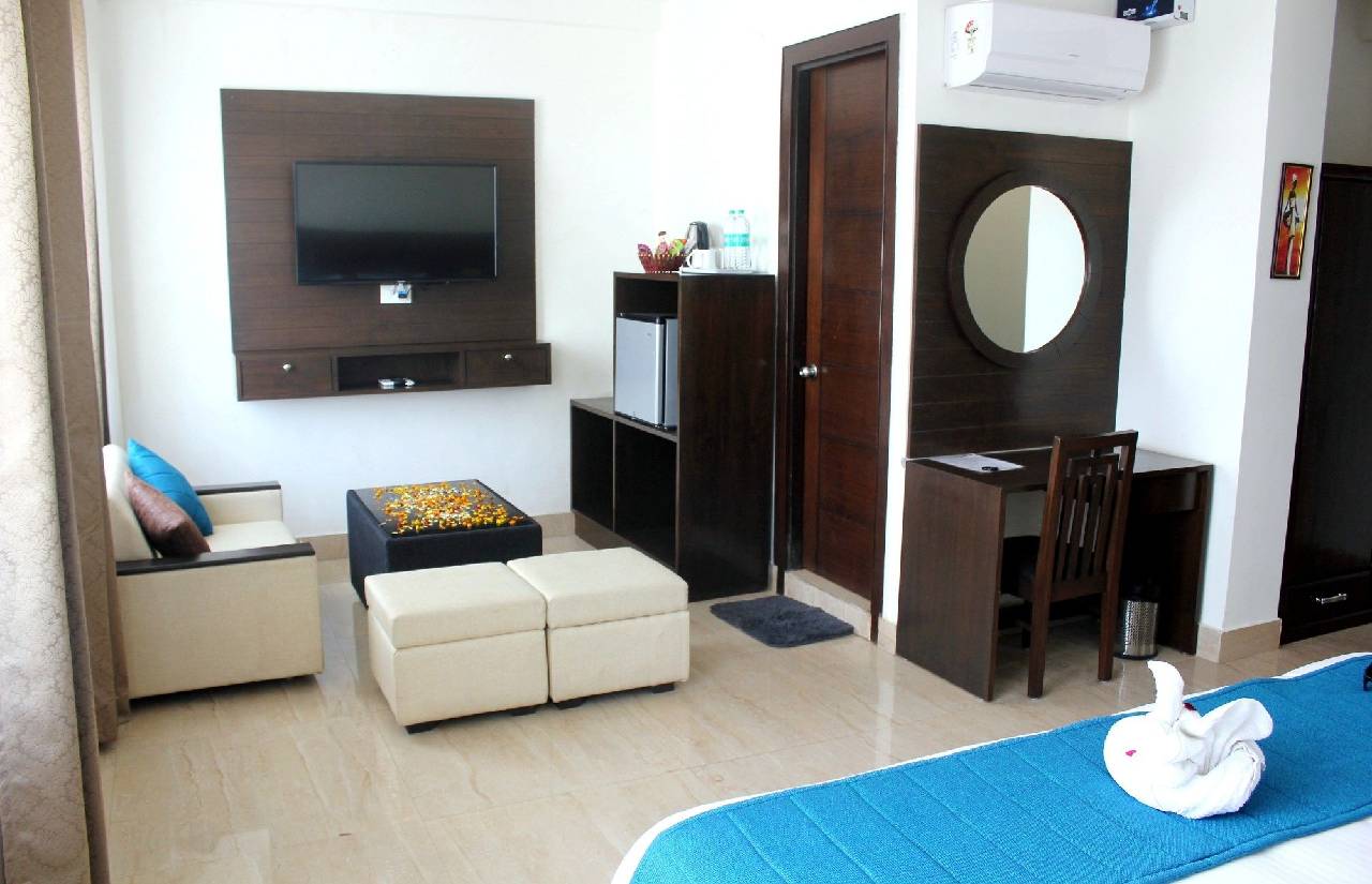 Hotel Holiday Hill 