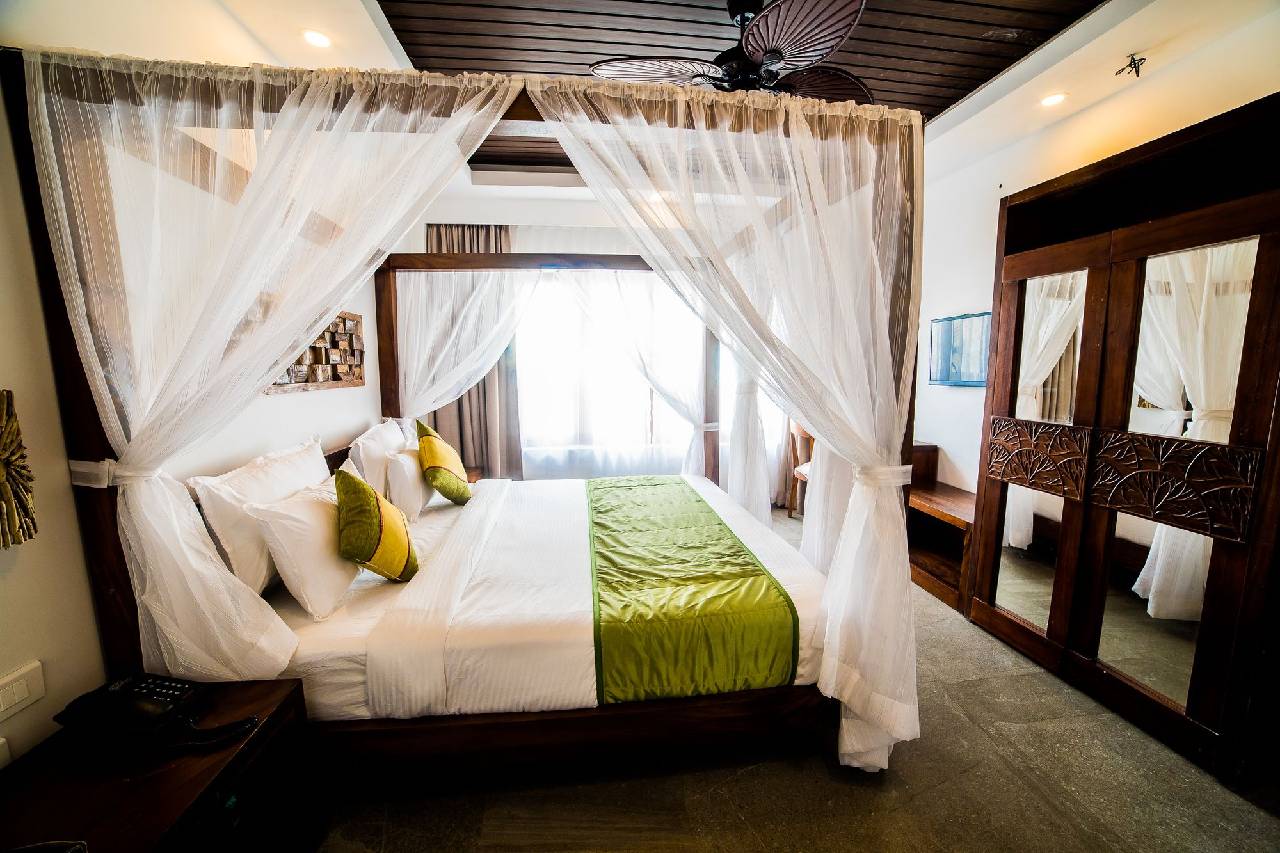 Deep Woods Resort 