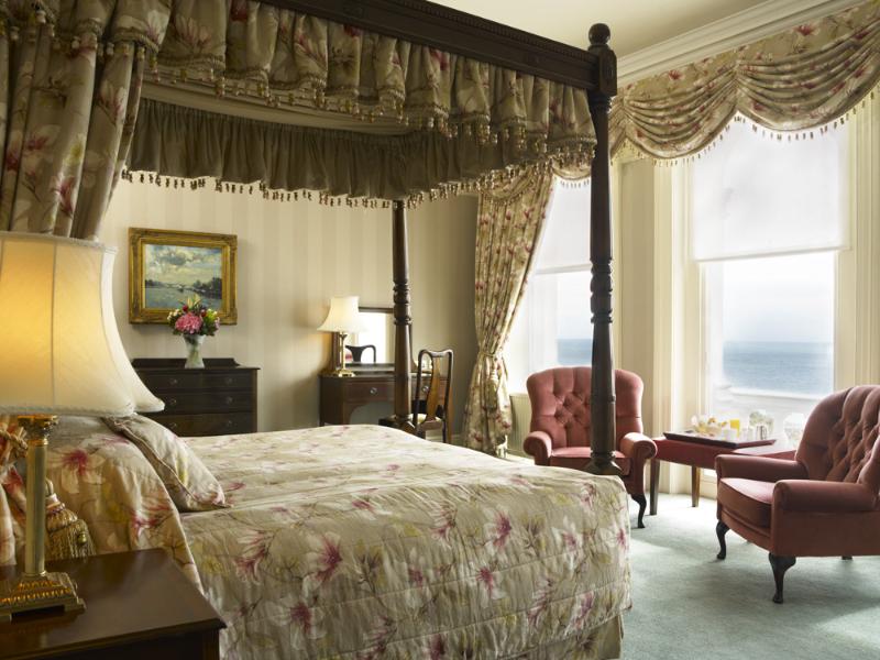 The Grand Hotel Eastbourne ( گرند هتل ایستبورن) Room